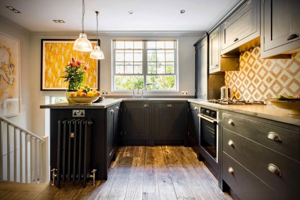 Villa Kings Cross, Self-Contained House & Private Garden Londra Esterno foto