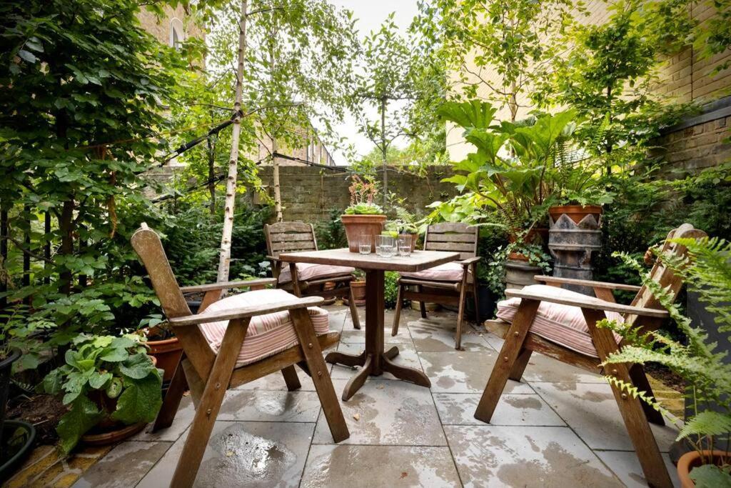 Villa Kings Cross, Self-Contained House & Private Garden Londra Esterno foto
